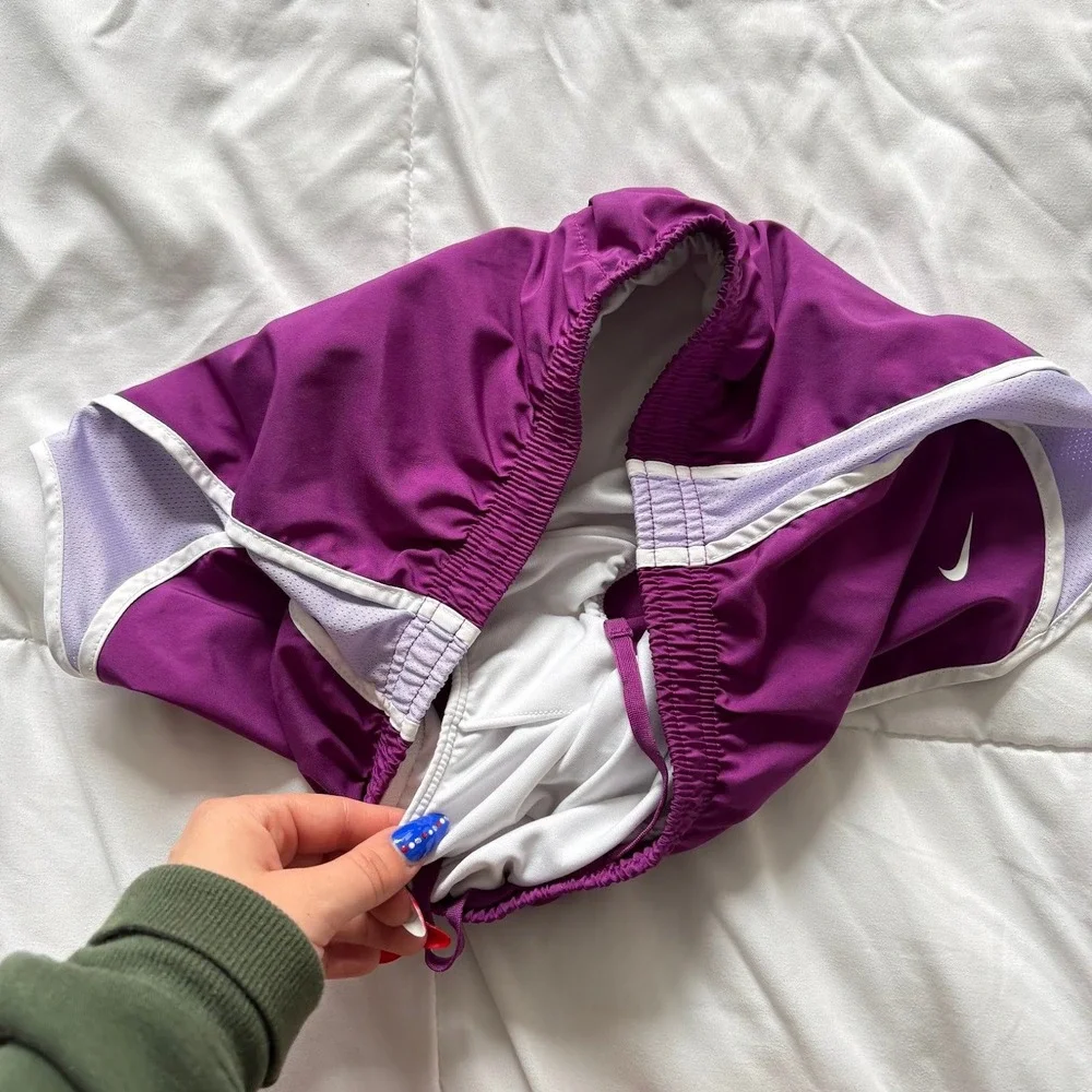 Nike Dri-FIT Tempo Running Shorts Purple Lavender White Trim Girls Large Active